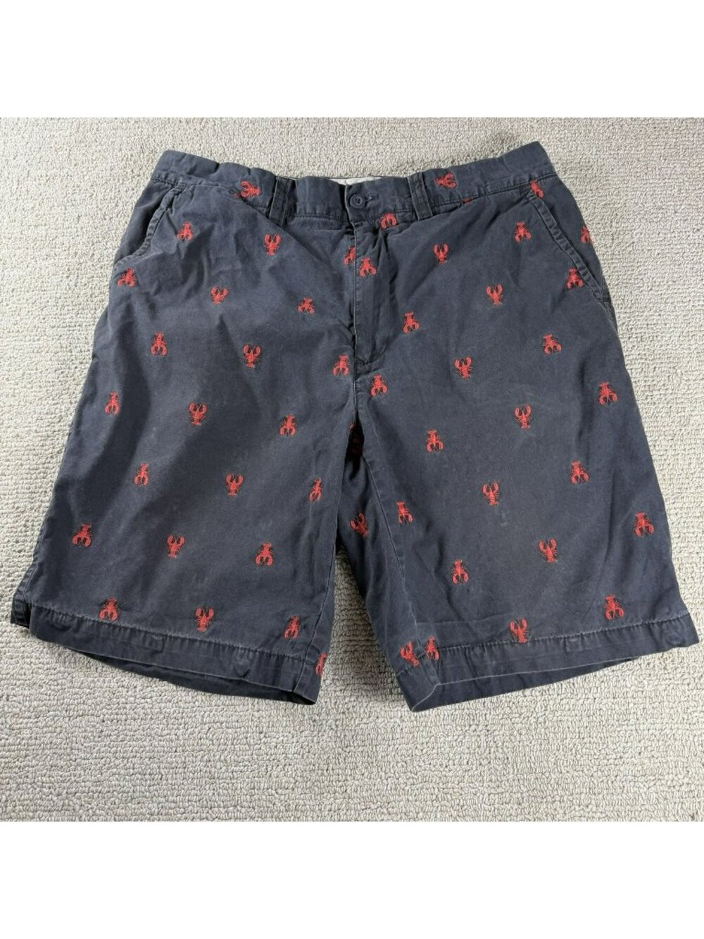 Tommy Hilfiger Lobster Print Distressed Shorts Black Red Men’s Size 38 x 10